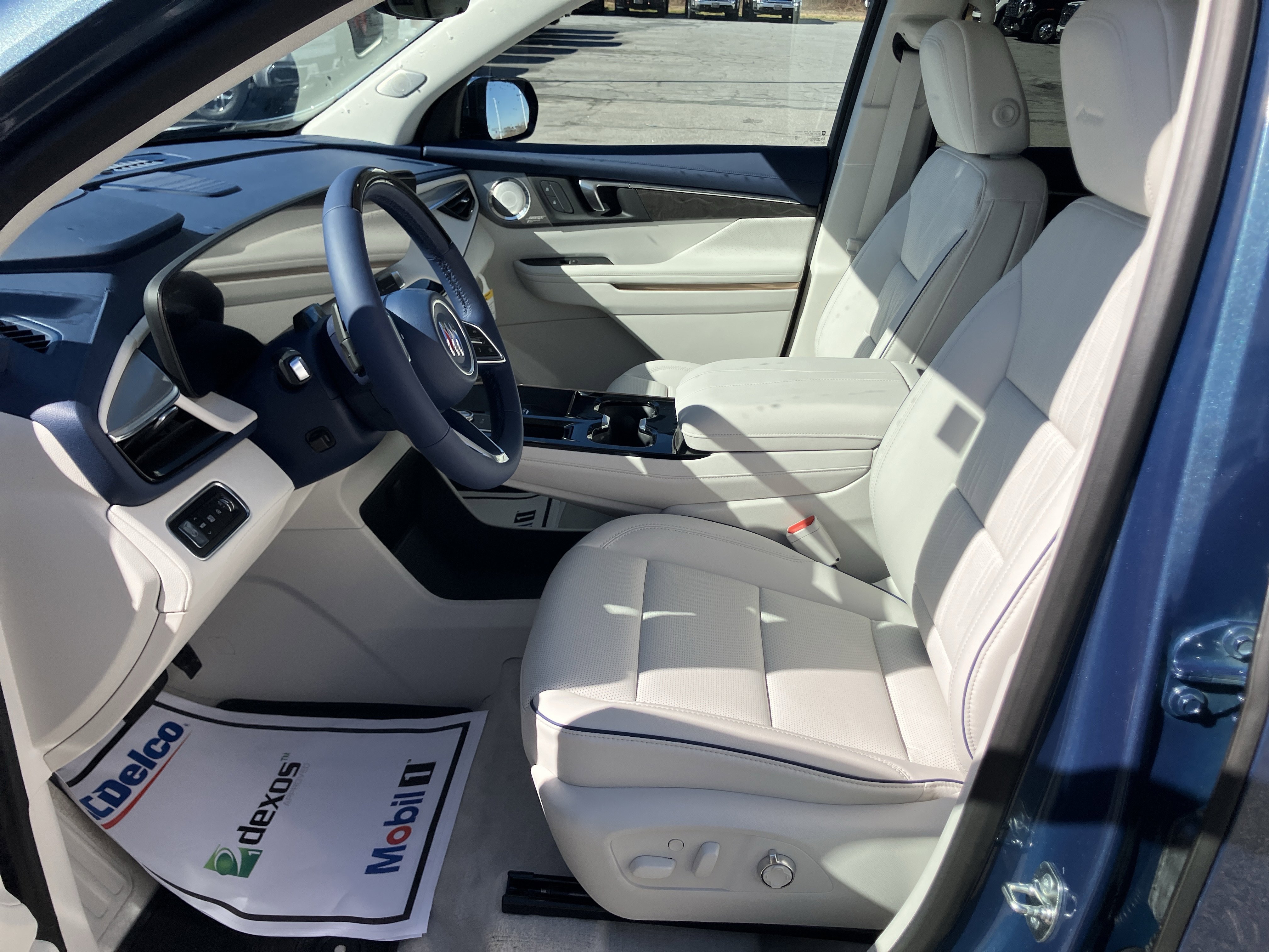 New 2026 Buick Enclave Avenir w/ Super Cruise Package image 13