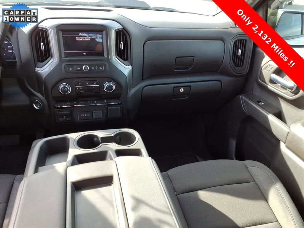 Used 2025 Chevrolet Silverado 1500 Custom Trail Boss w/ LPO, Dark Essentials Package image 19