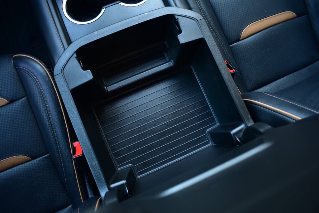 Used 2023 GMC Yukon XL AT4 w/ AT4 Premium Plus Package image 38