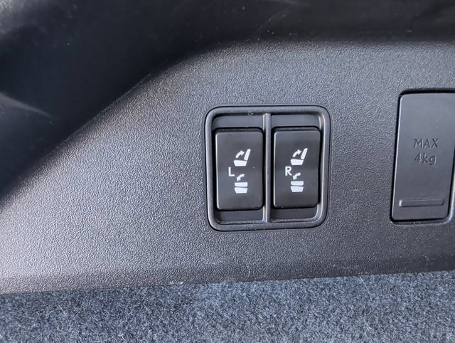 Used 2022 Lexus RX 450hL Luxury w/ Cold Area Package (CT) AWD/4WD image 31