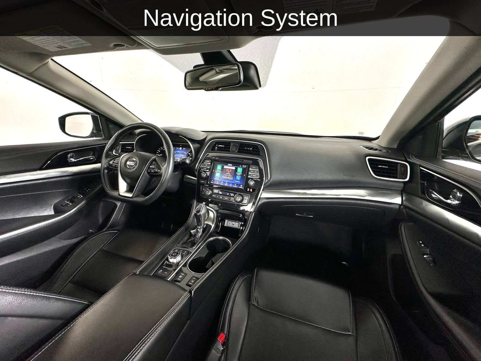 Used 2022 Nissan Maxima SV w/ Floor Mat Group FWD image 2