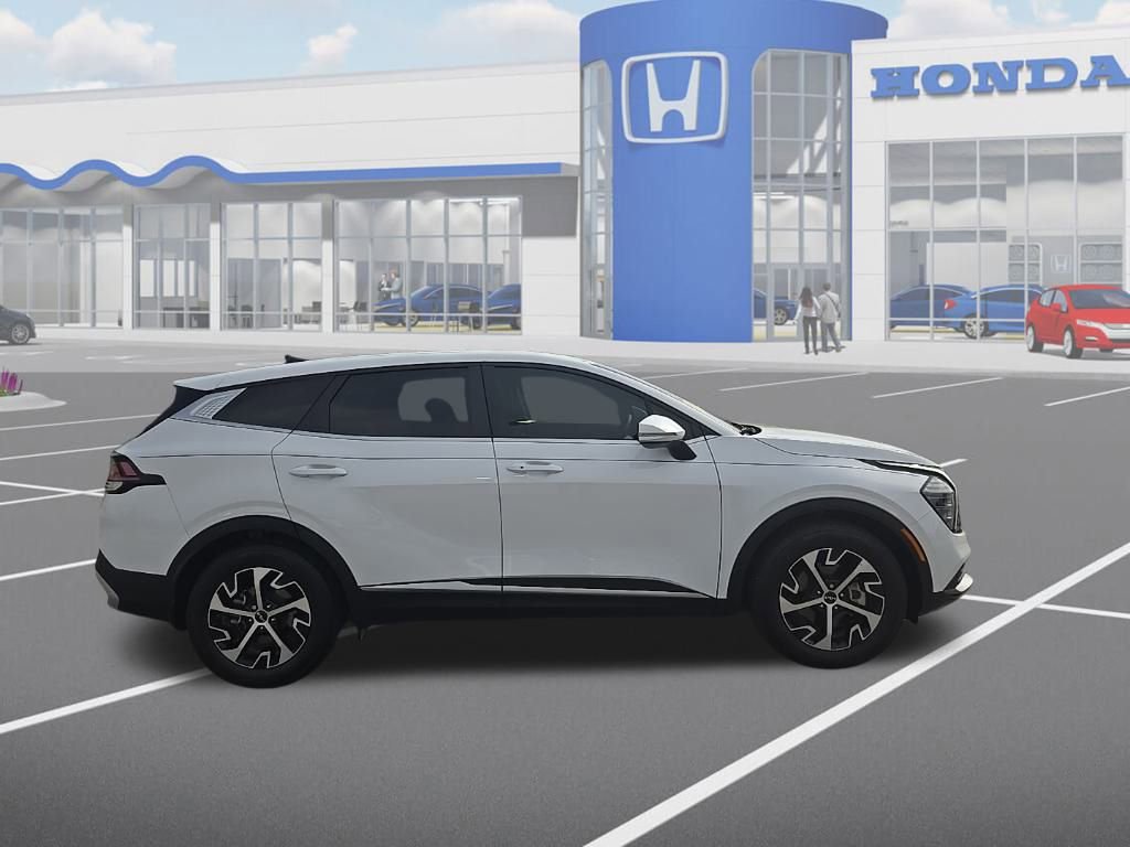 Used 2024 Kia Sportage EX image 10