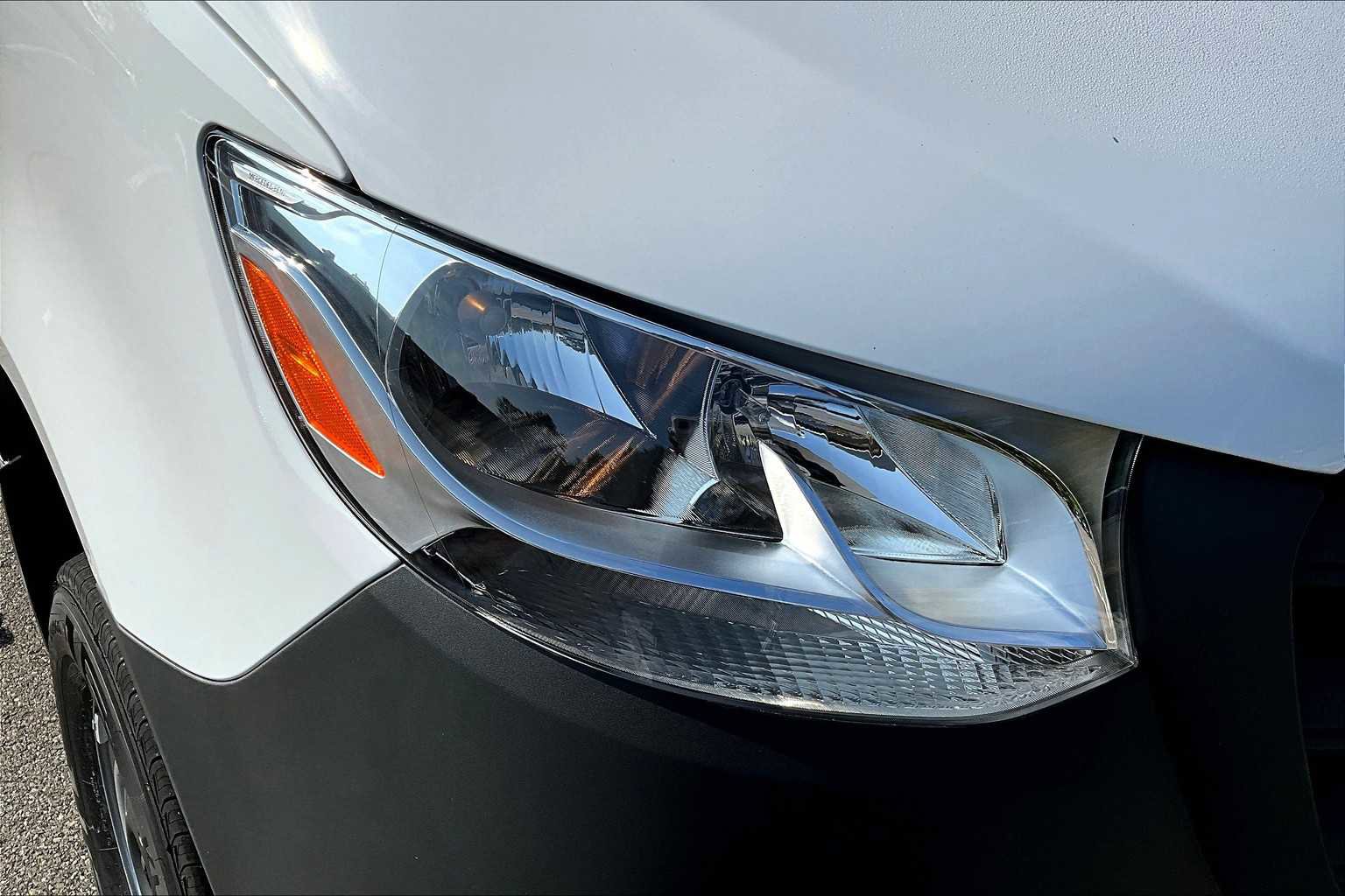 New 2025 Mercedes-Benz Sprinter 2500 image 16