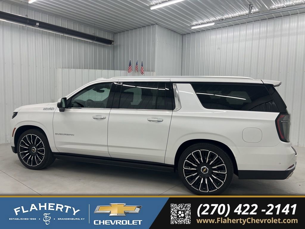 Used 2025 Chevrolet Suburban High Country image 5