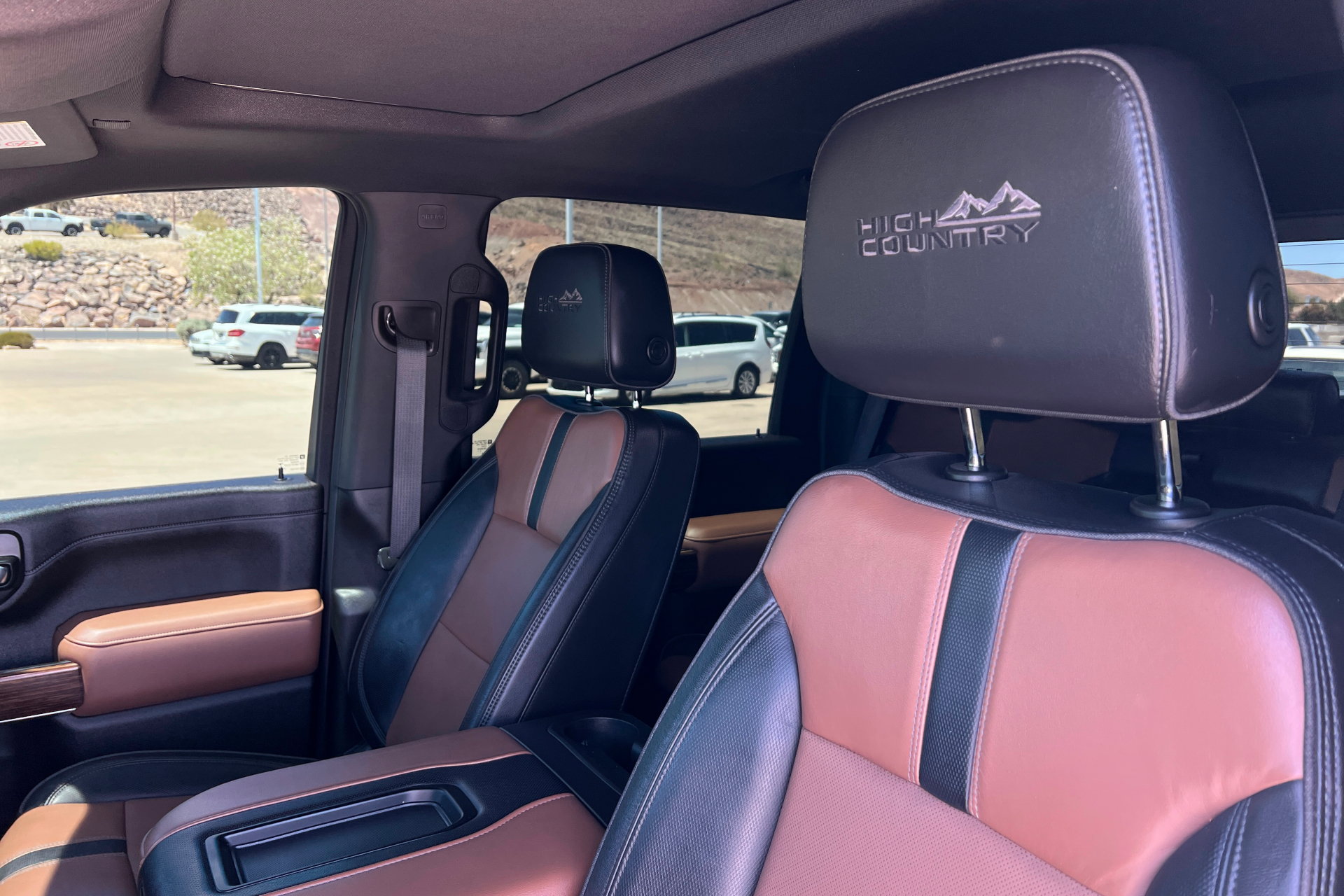 Used 2021 Chevrolet Silverado 3500 High Country w/ Z71 Off-Road Package AWD/4WD image 17