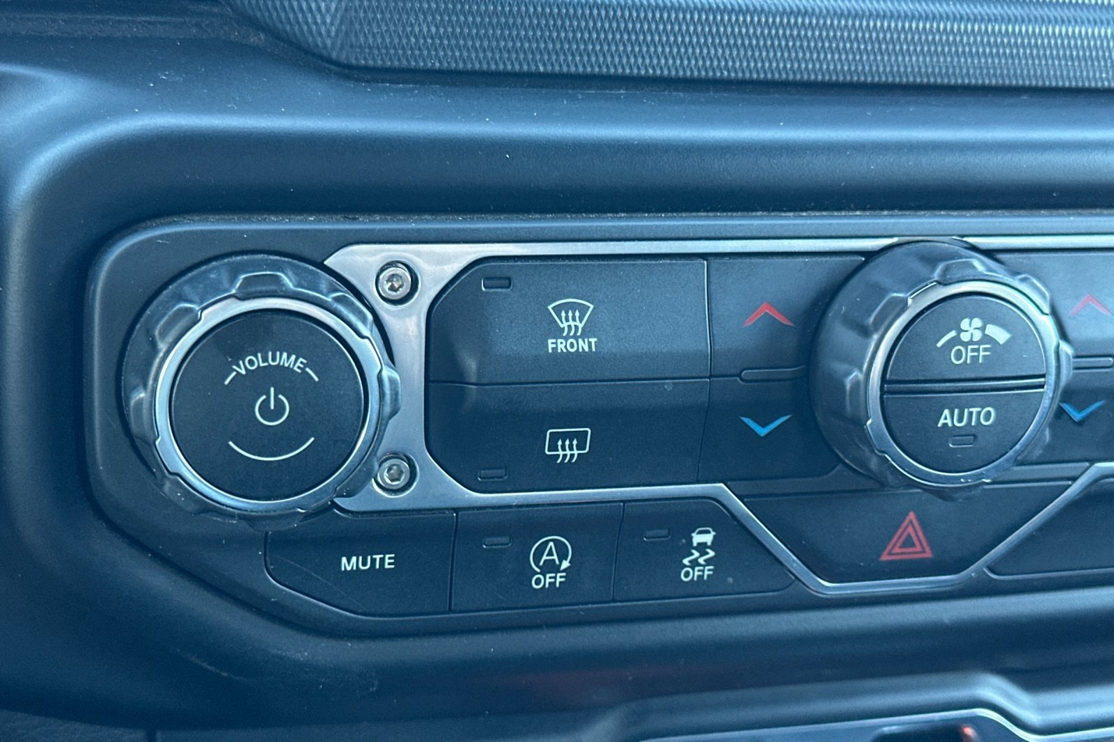 Used 2021 Jeep Wrangler Unlimited Sport AWD/4WD image 28