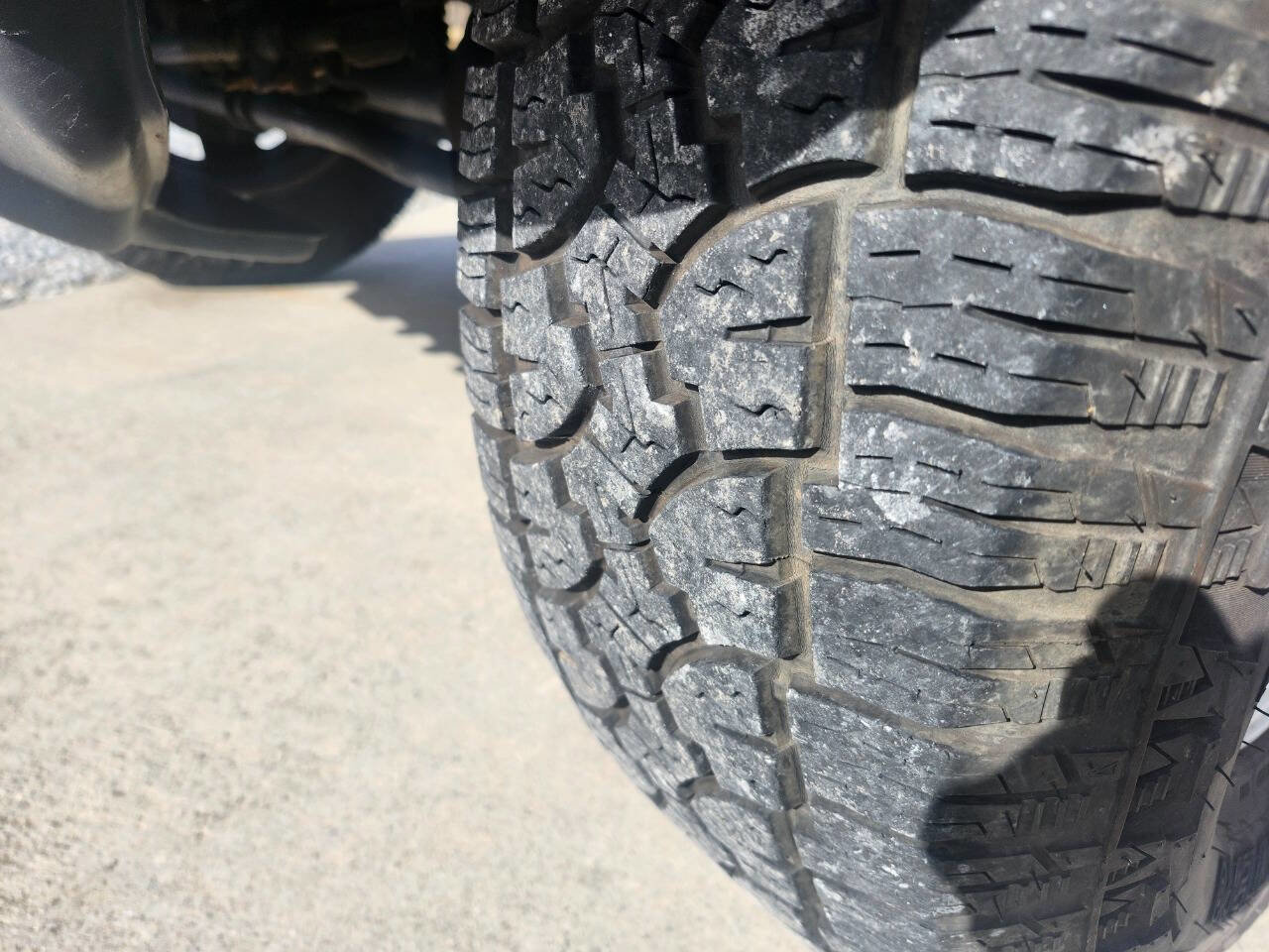 Used 2009 Jeep Wrangler X image 21