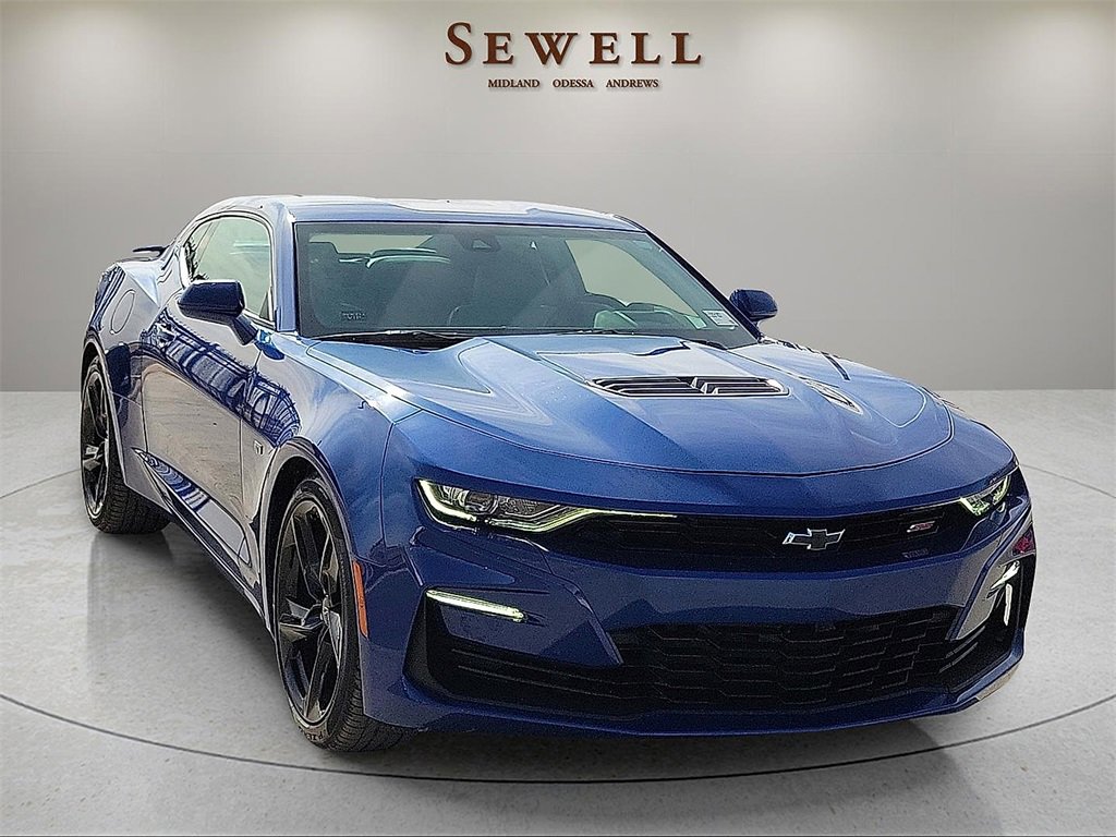 Used 2021 Chevrolet Camaro SS image 7