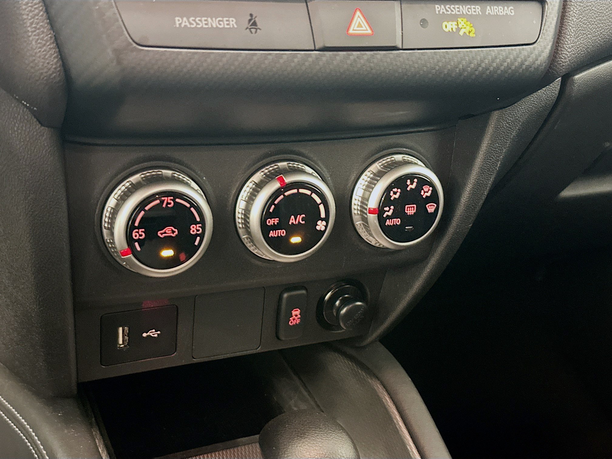 Used 2025 Mitsubishi Eclipse Cross SE AWD/4WD image 23