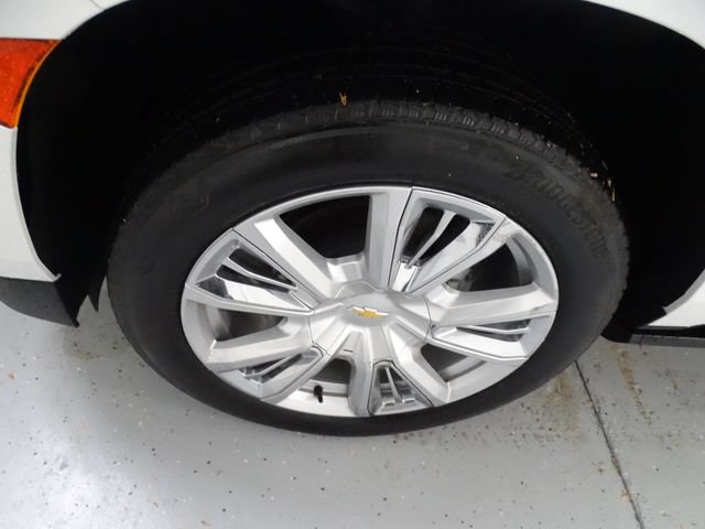 Certified 2024 Chevrolet Suburban High Country AWD/4WD image 26