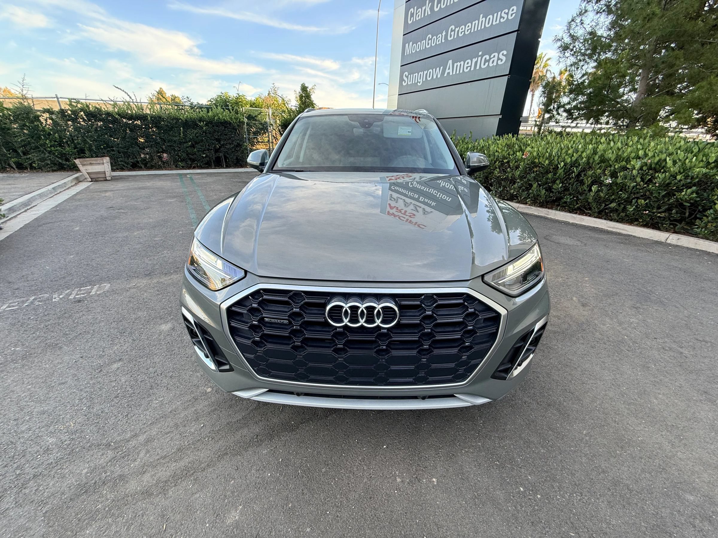 Used 2024 Audi Q5 2.0T Premium Plus w/ S Line AWD/4WD image 8