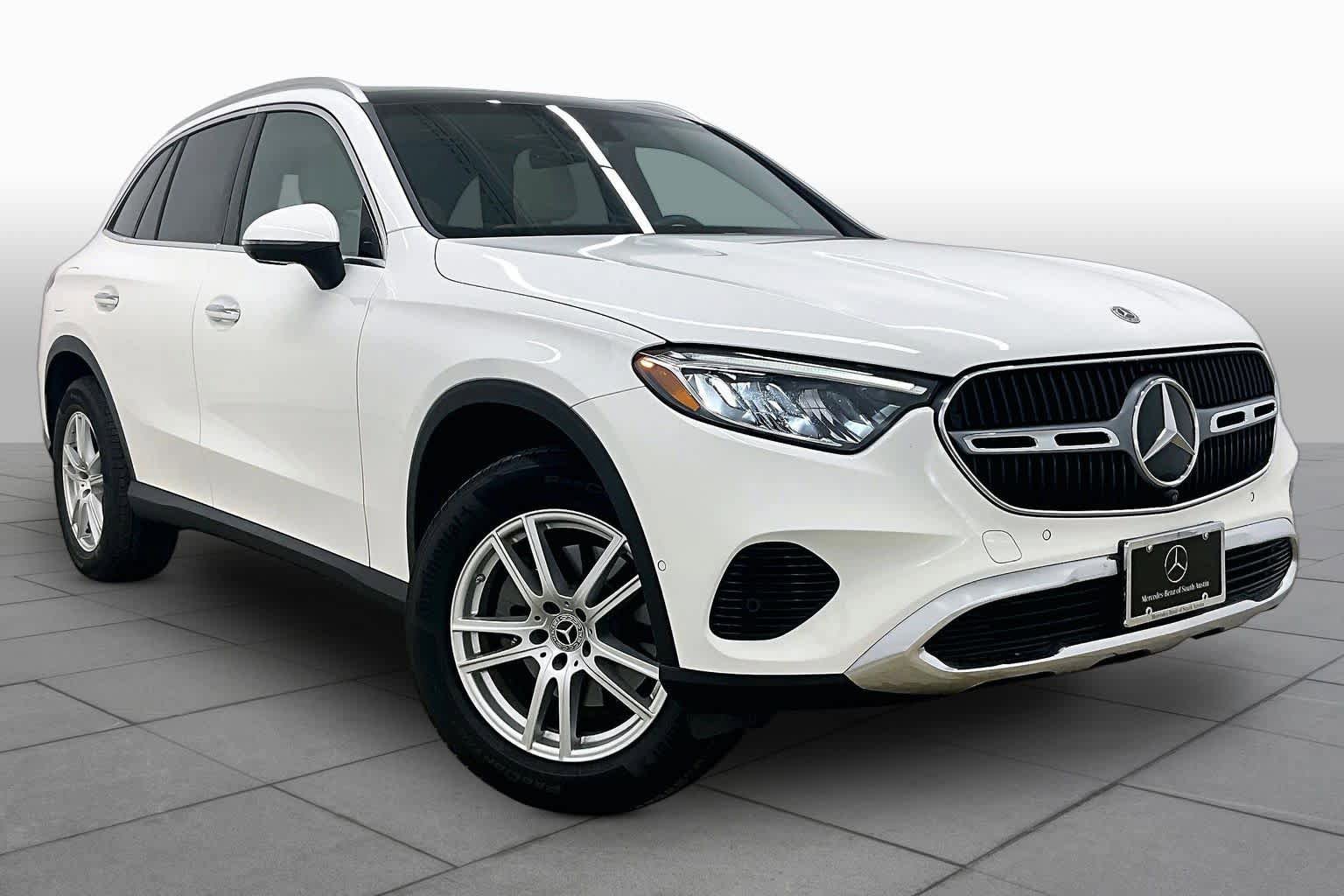 Certified 2023 Mercedes-Benz GLC 300 4MATIC image 3