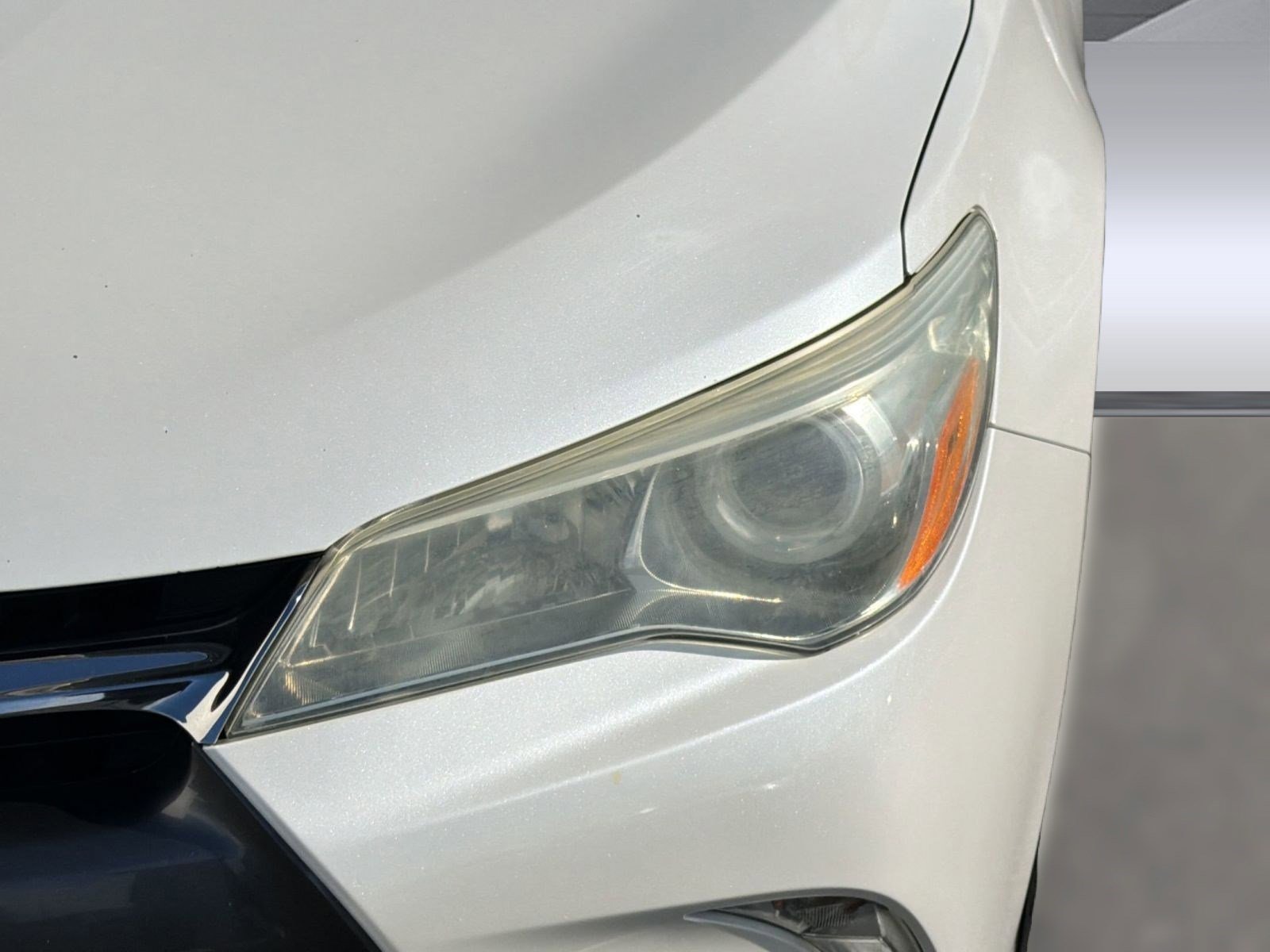 Used 2015 Toyota Camry XLE FWD image 11