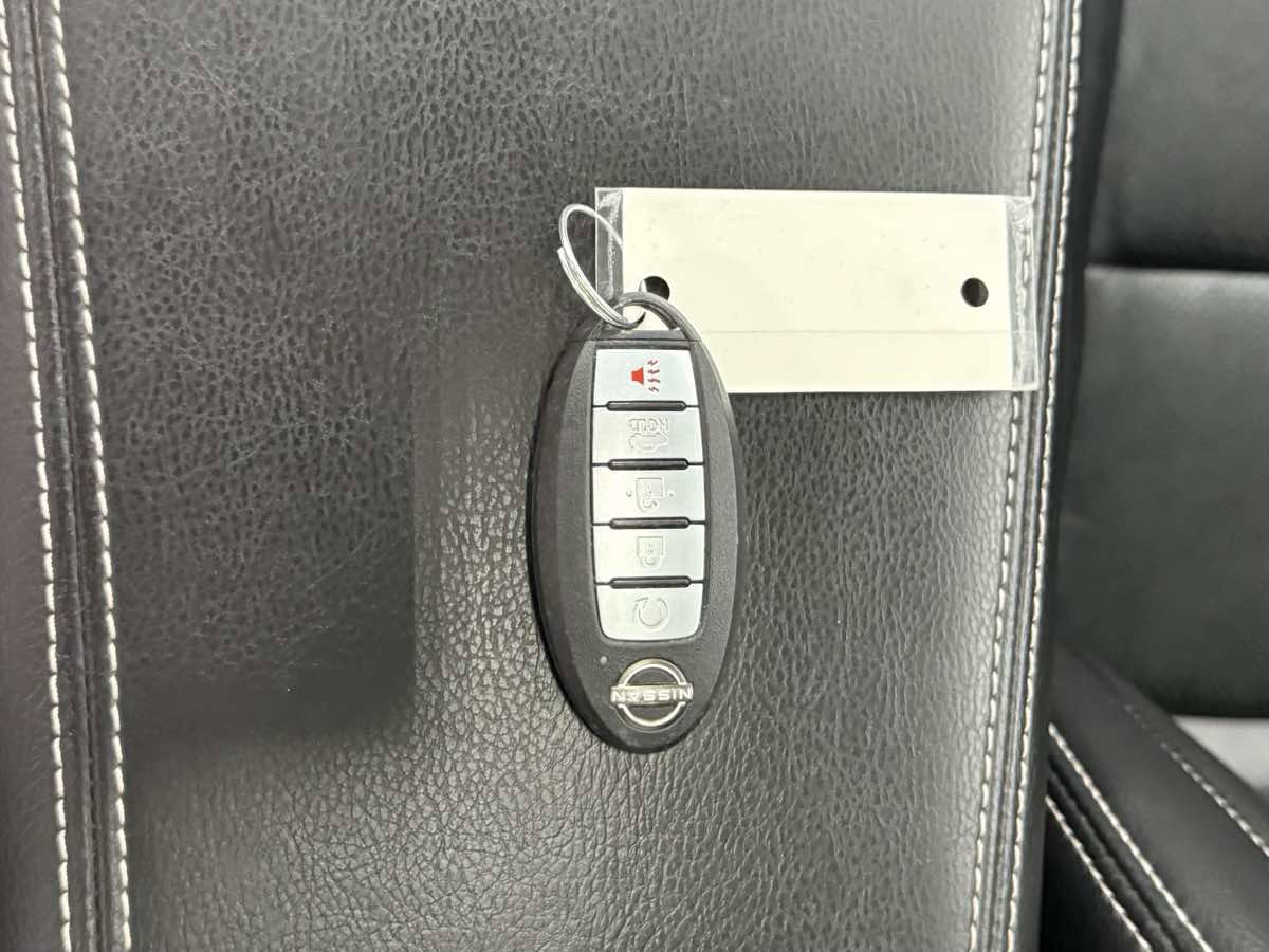 Used 2023 Nissan Maxima SL image 32