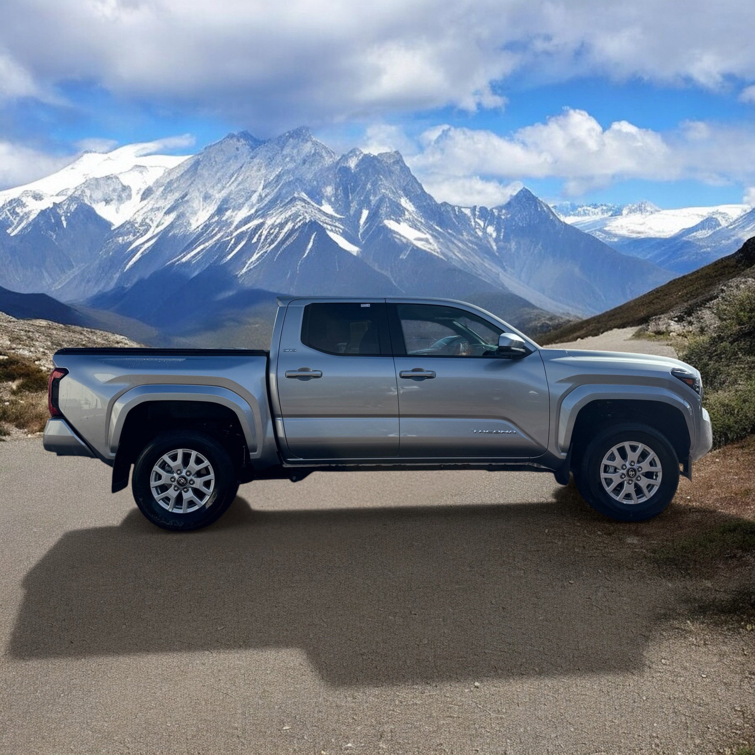 Used 2026 Toyota Tacoma SR5 w/ SR5 Upgrade Package AWD/4WD image 6