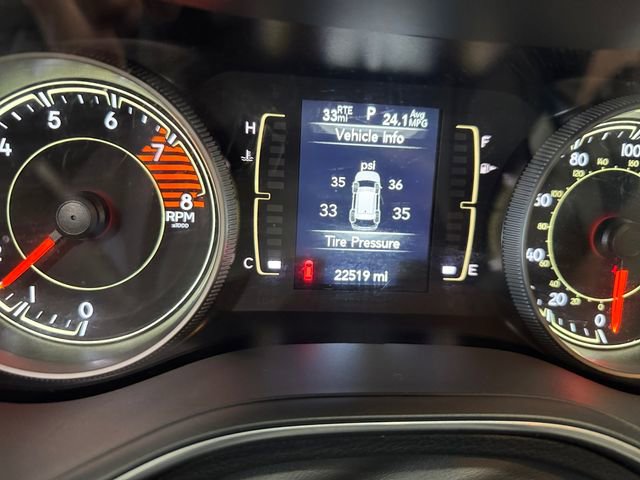 Used 2021 Jeep Cherokee Latitude Lux image 2