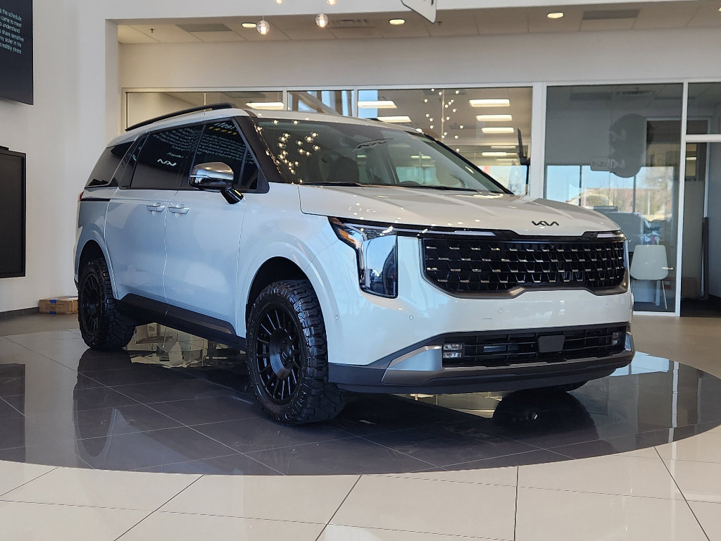 New 2026 Kia Carnival SX w/ SX Dark Edition Package image 1