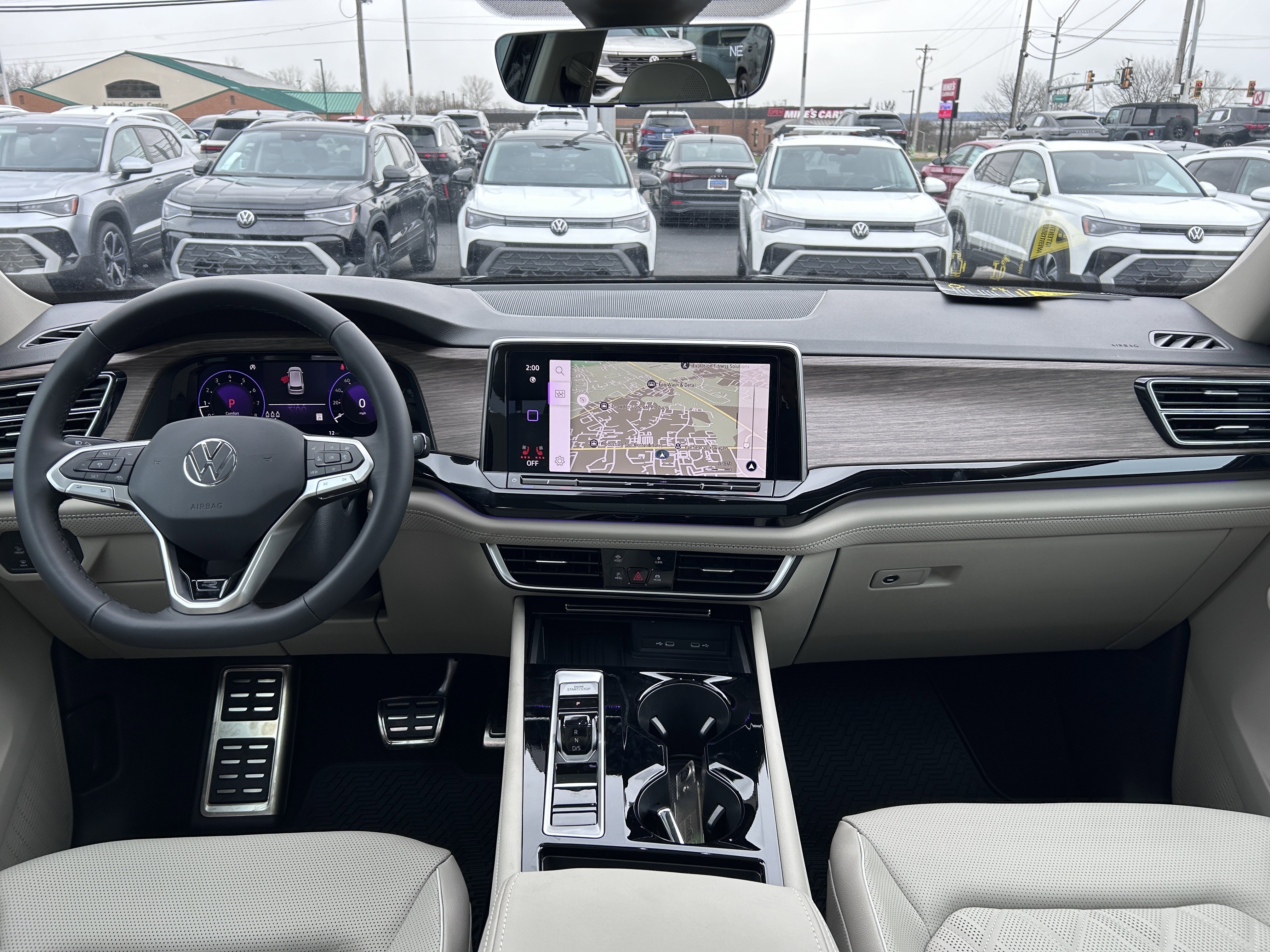 New 2026 Volkswagen Atlas SEL Premium R-Line image 10