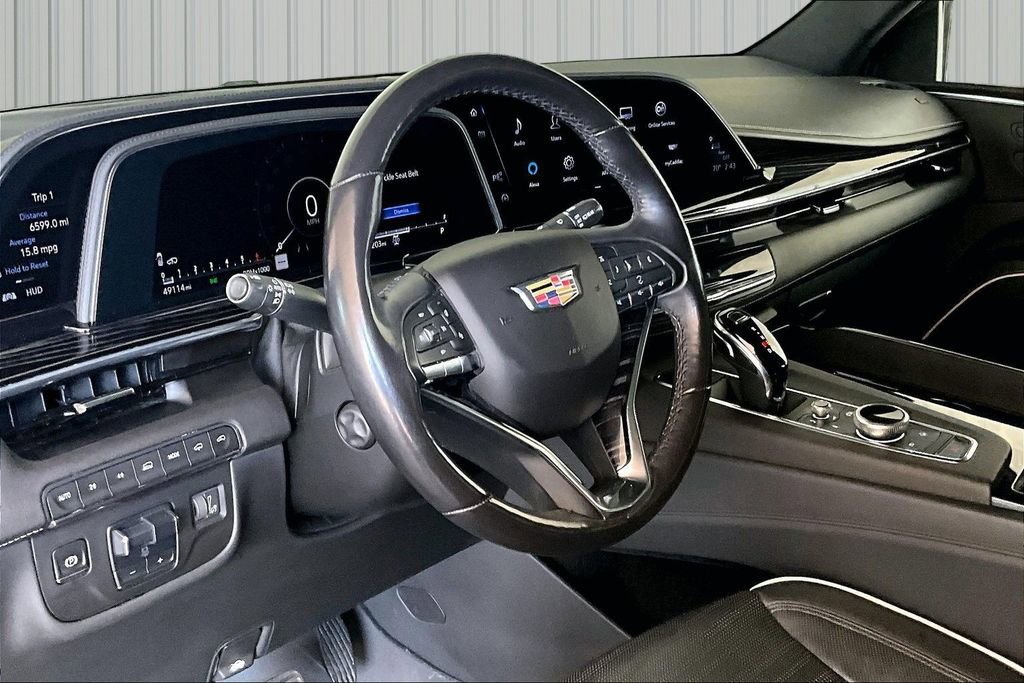 Used 2023 Cadillac Escalade ESV Sport w/ Touring Package AWD/4WD image 4