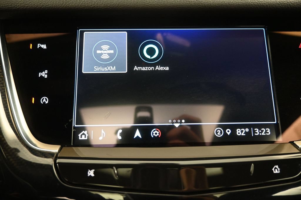Used 2024 Cadillac XT6 Sport w/ Technology Package AWD/4WD image 16