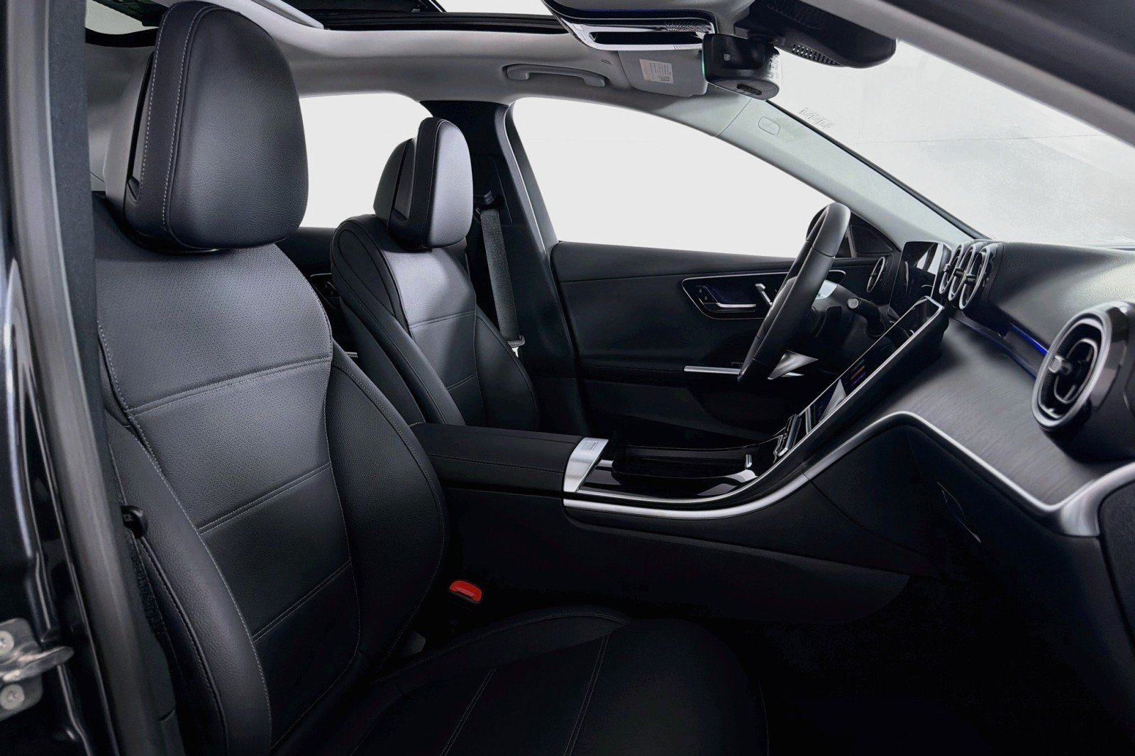 New 2026 Mercedes-Benz C 300 Sedan image 6