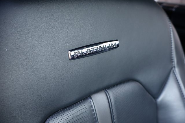 Used 2017 Ford F150 Platinum w/ Equipment Group 701A Luxury image 54