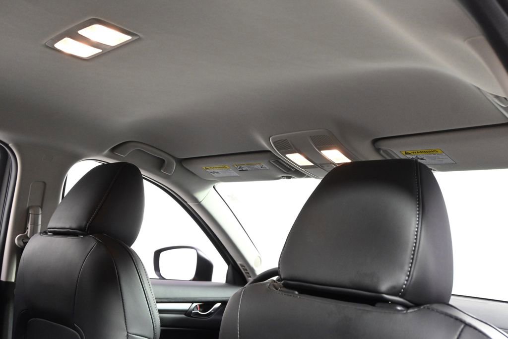 Used 2025 MAZDA CX-5 AWD 2.5 S w/ Select Package image 17