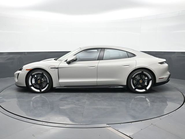 Certified 2024 Porsche Taycan GTS image 2