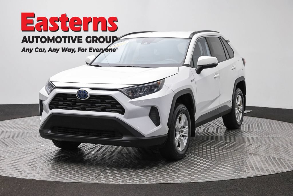 Used 2021 Toyota RAV4 LE w/ Carpet Mat Package (TMS) AWD/4WD image 1