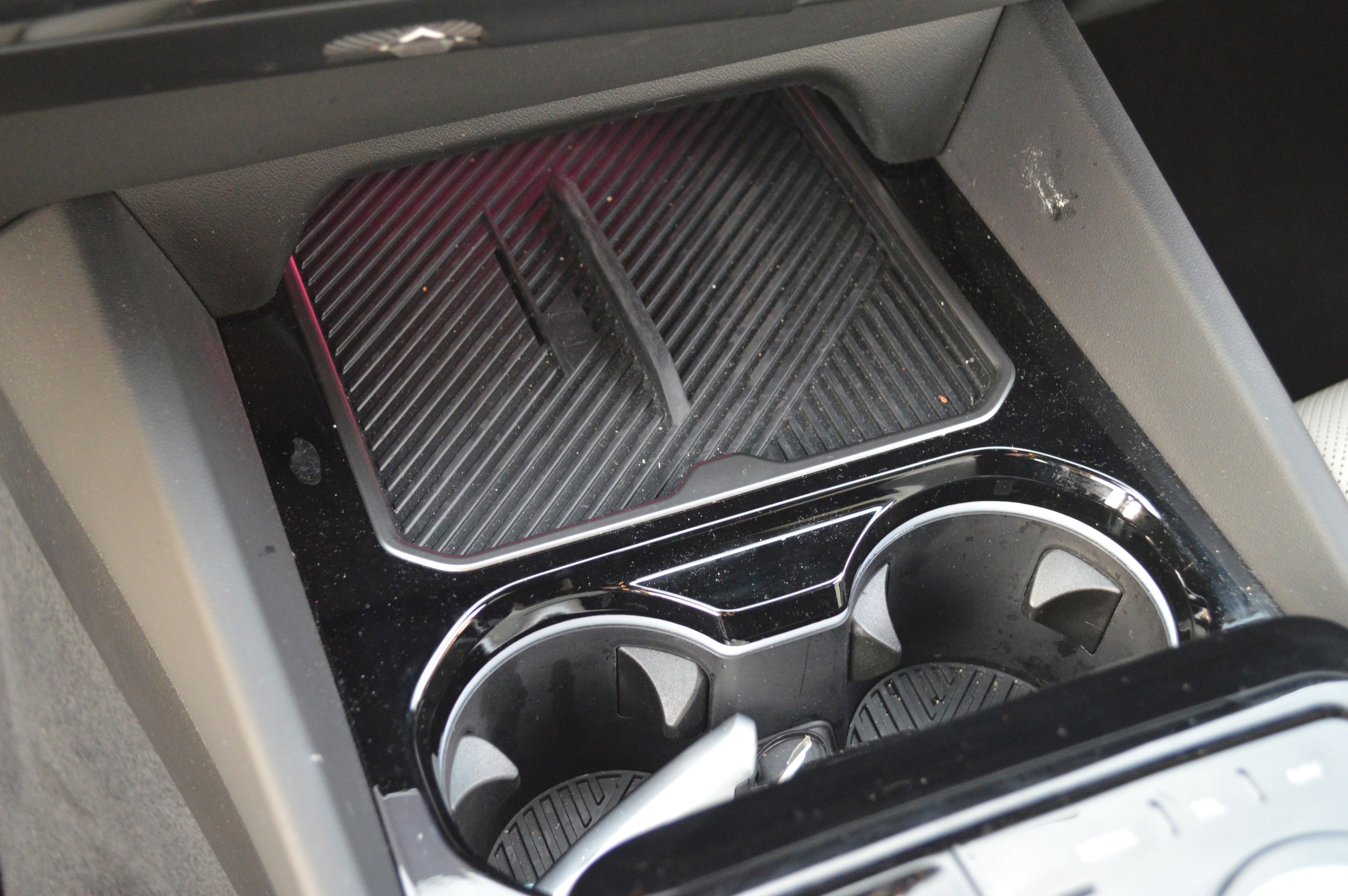 Used 2025 BMW 530i xDrive w/ Premium Package image 21