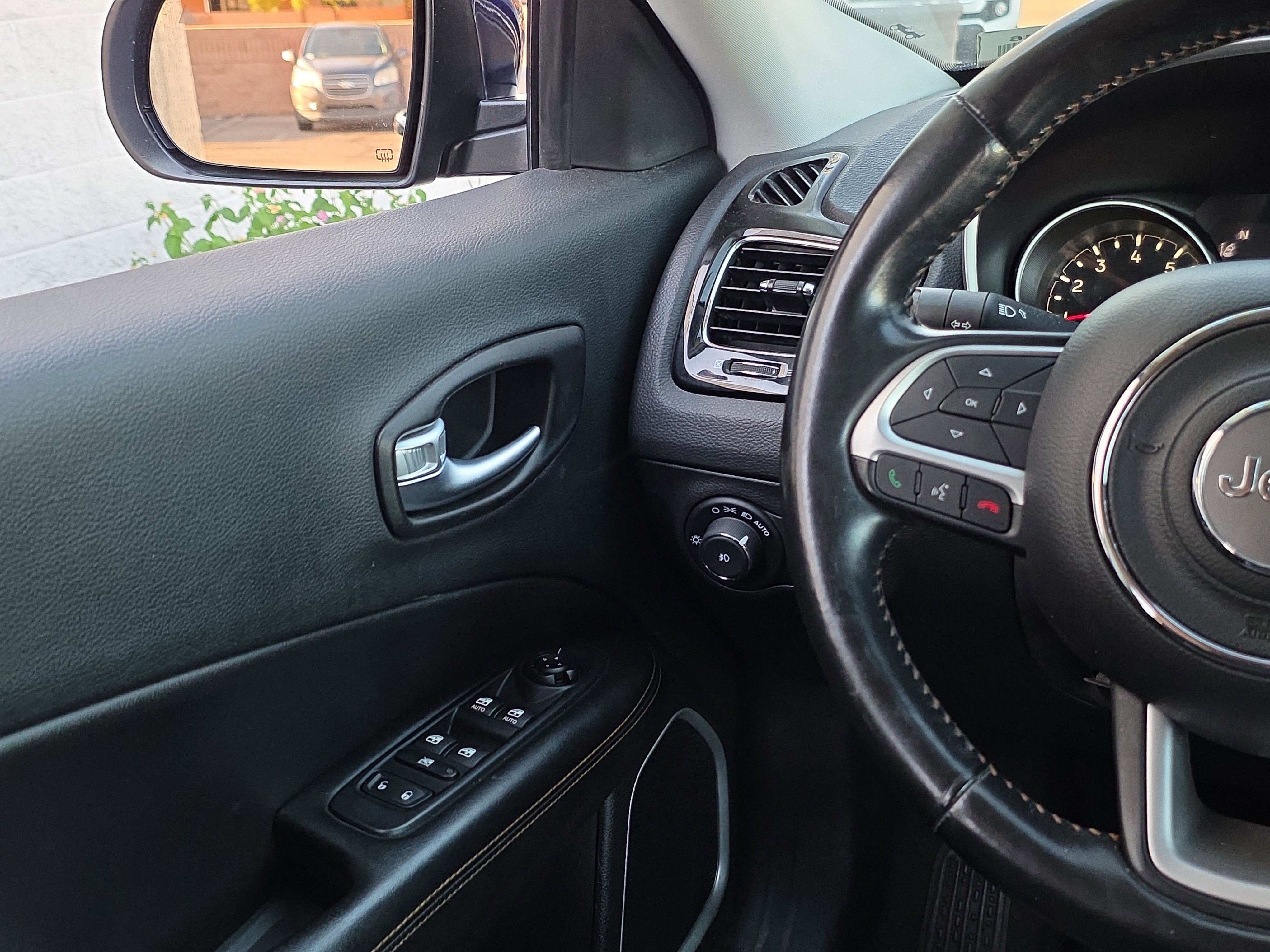 Used 2021 Jeep Compass Limited image 25