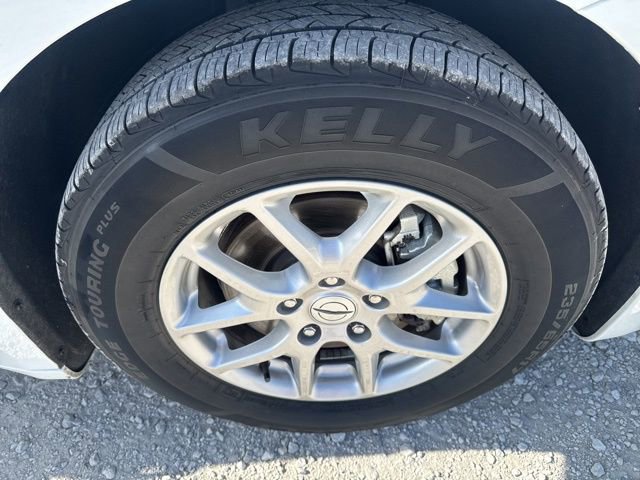 Used 2024 Chrysler Pacifica Touring-L image 26