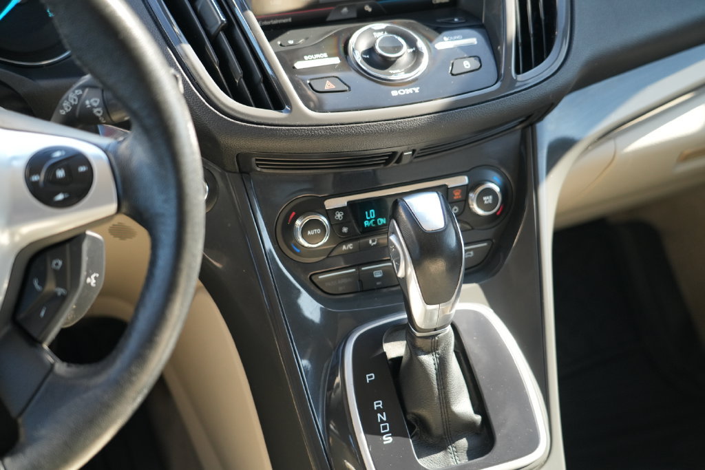 Used 2014 Ford Escape Titanium AWD/4WD image 22