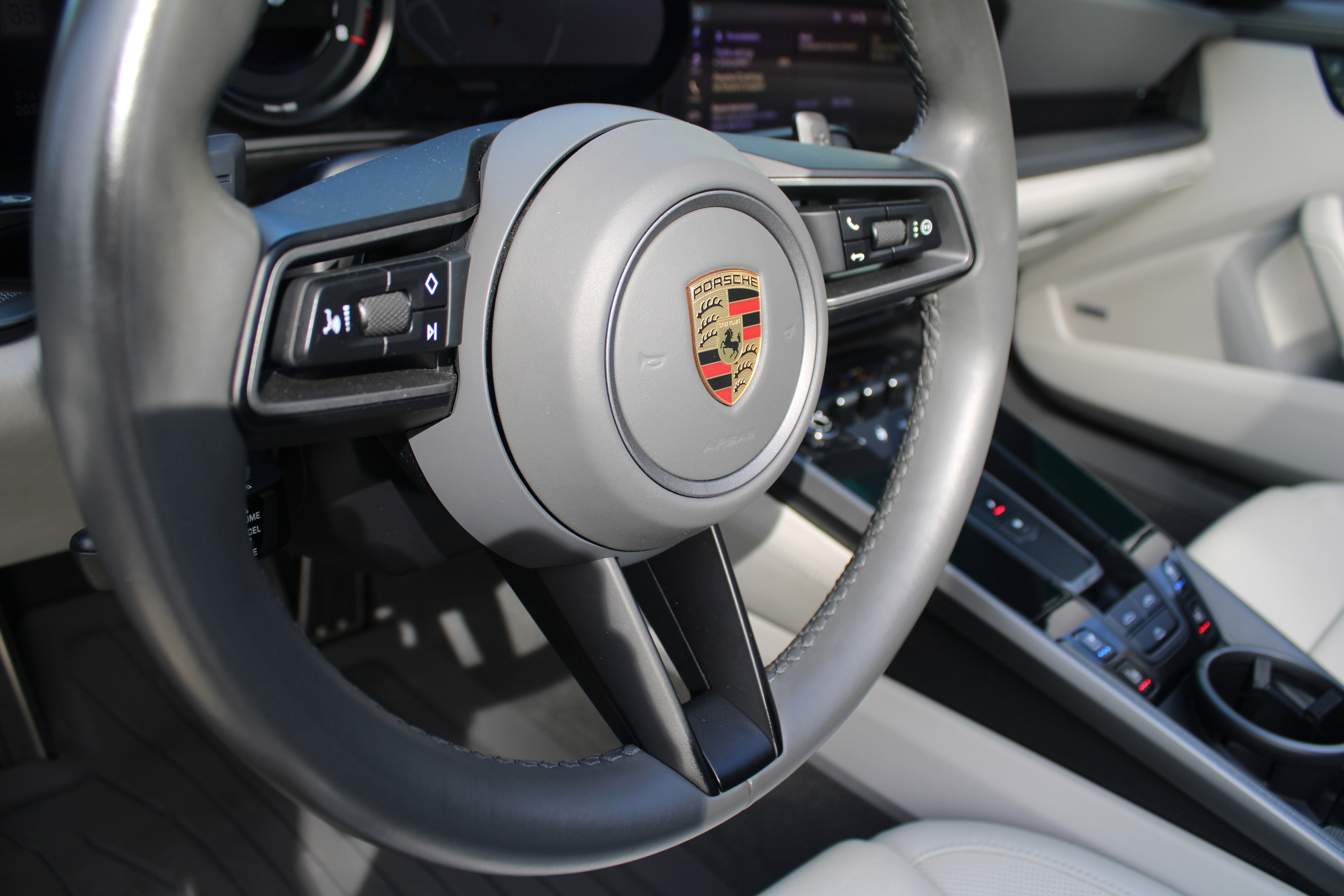 Certified 2021 Porsche 911 Carrera image 23