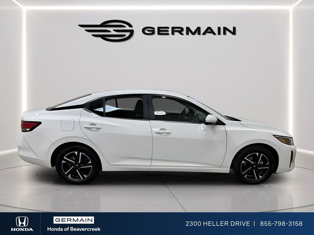 Used 2025 Nissan Sentra SV image 8