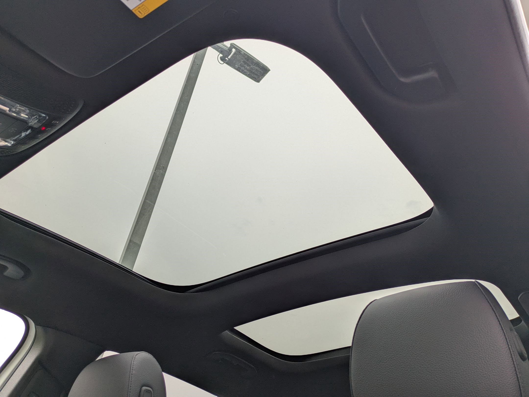 New 2025 Mercedes-Benz GLB 250 image 29