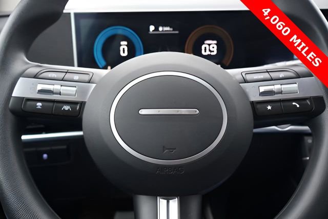 Used 2025 Hyundai Tucson SE AWD/4WD image 21