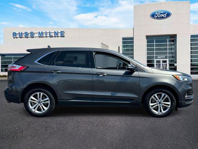 Used 2019 Ford Edge SEL w/ Equipment Group 201A AWD/4WD image 2