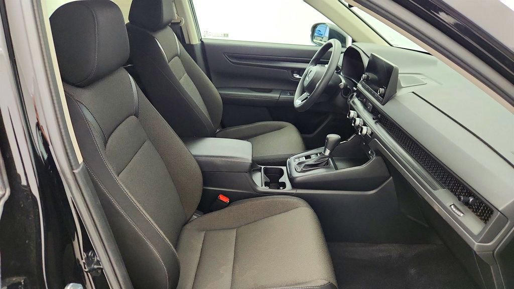 Used 2025 Honda CR-V LX image 23