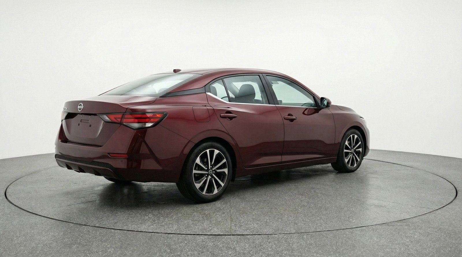 Used 2025 Nissan Sentra SV image 9