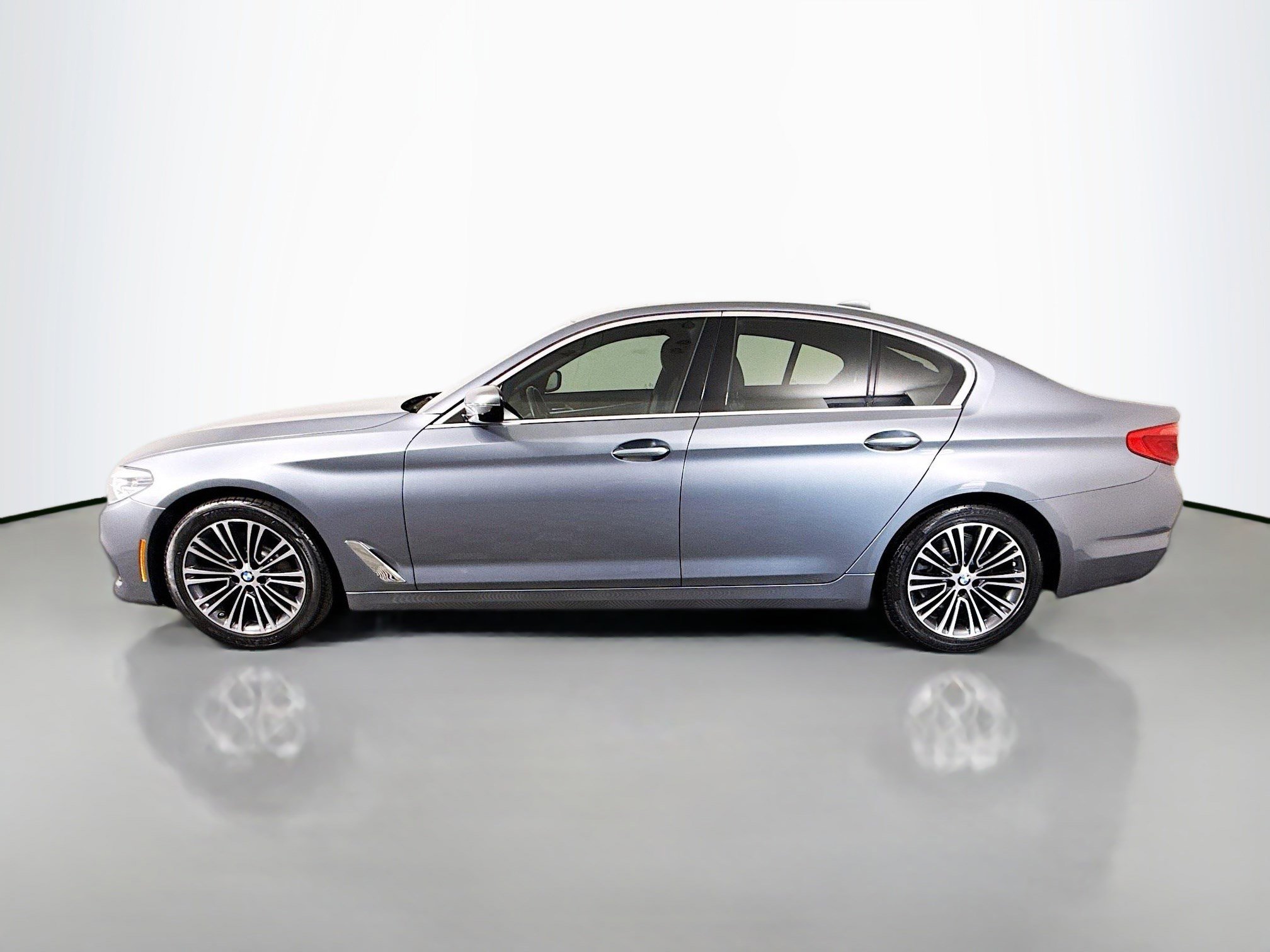 Used 2019 BMW 530i RWD image 6