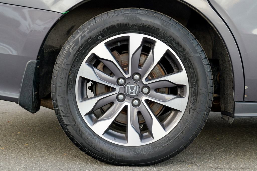 Used 2023 Honda Odyssey EX-L image 13
