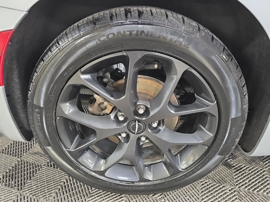 Used 2022 Chrysler Pacifica Limited w/ S Appearance Package image 14