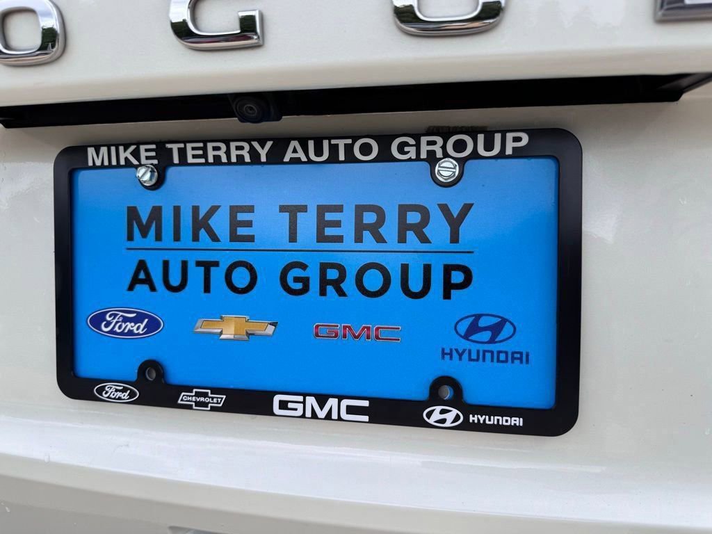 Used 2023 Nissan Rogue SV image 15