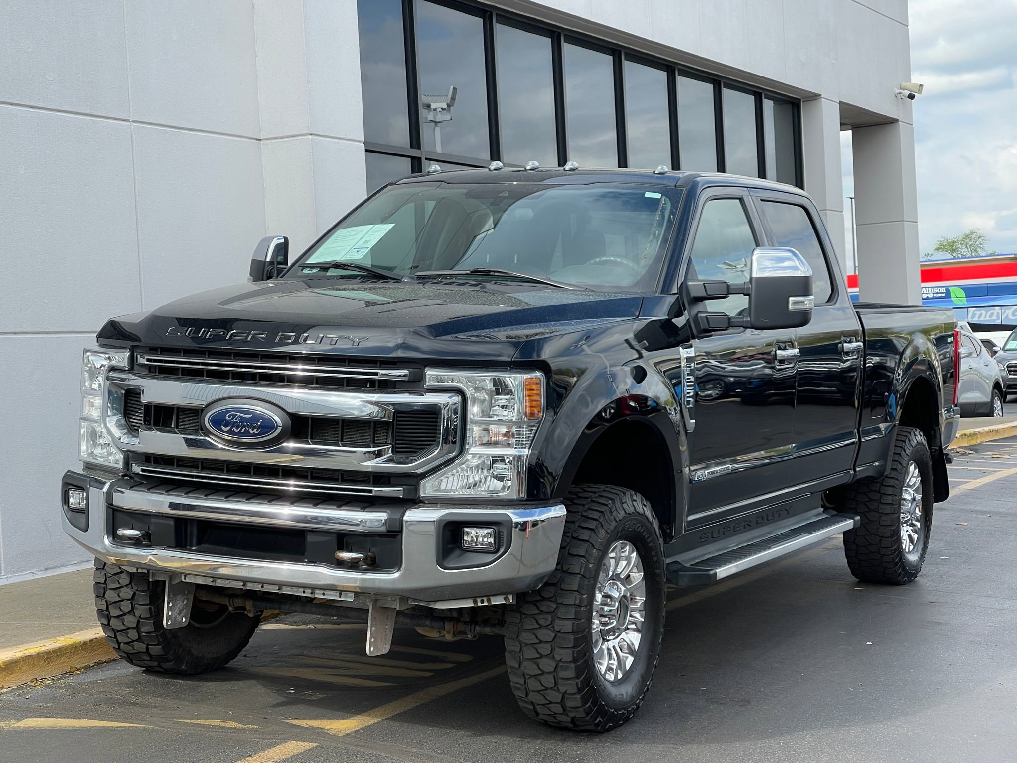 Used 2022 Ford F250 XLT w/ XLT Premium Package image 7