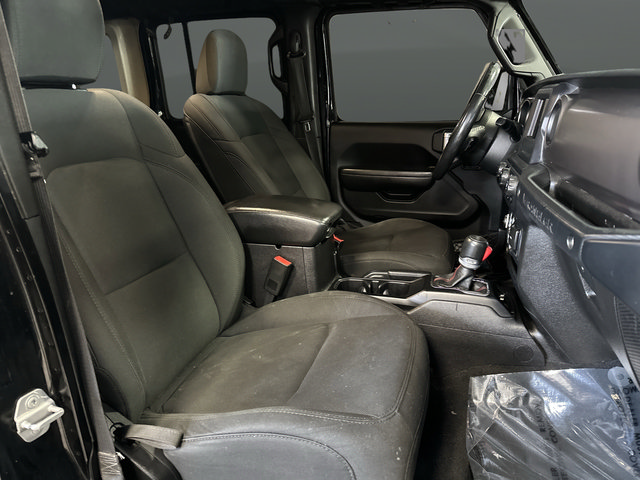 Used 2019 Jeep Wrangler Unlimited Sport S AWD/4WD image 28