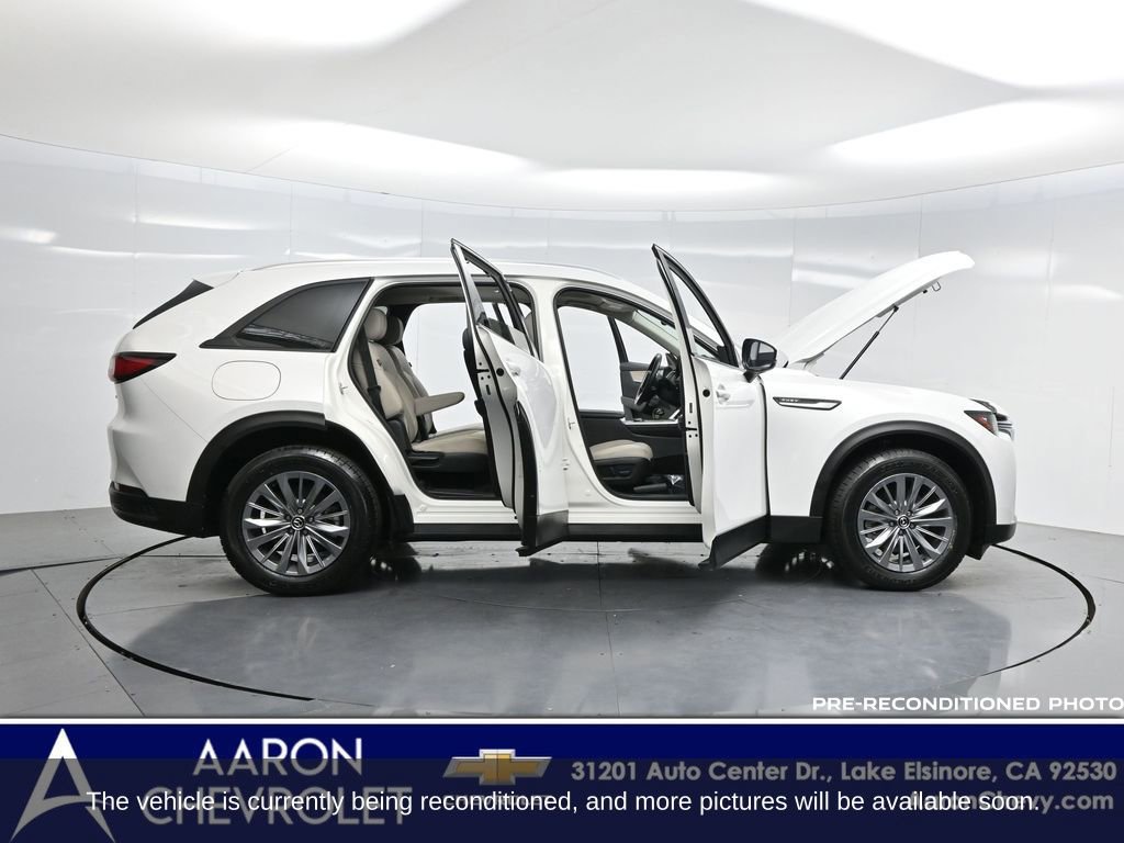Used 2024 MAZDA CX-90 Plug-In Hybrid w/ Preferred image 3