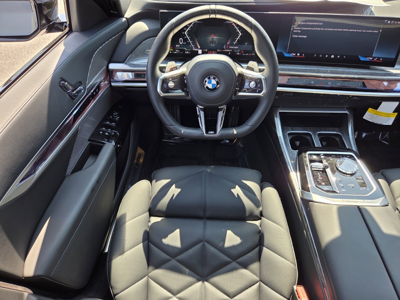 Used 2025 BMW 740i xDrive AWD/4WD image 12