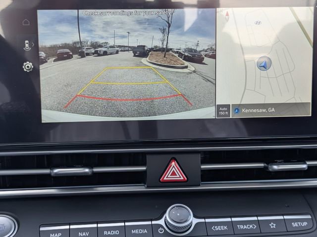 Certified 2025 Hyundai Elantra SEL image 20