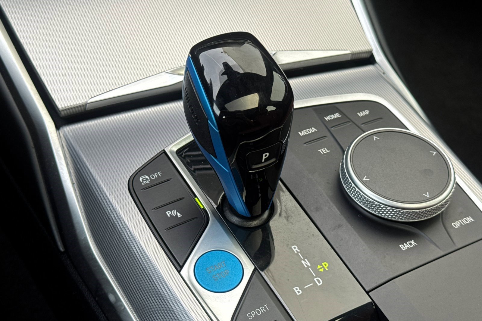 Certified 2023 BMW i4 eDrive35 w/ Premium Package image 17